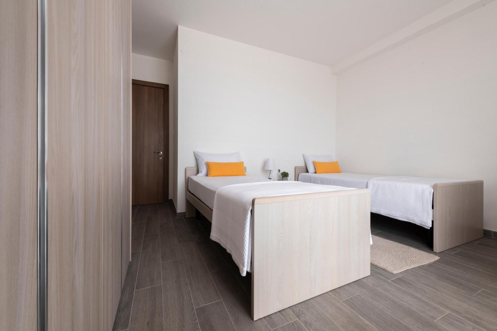 StayMela Apartments - Kappara Extérieur photo