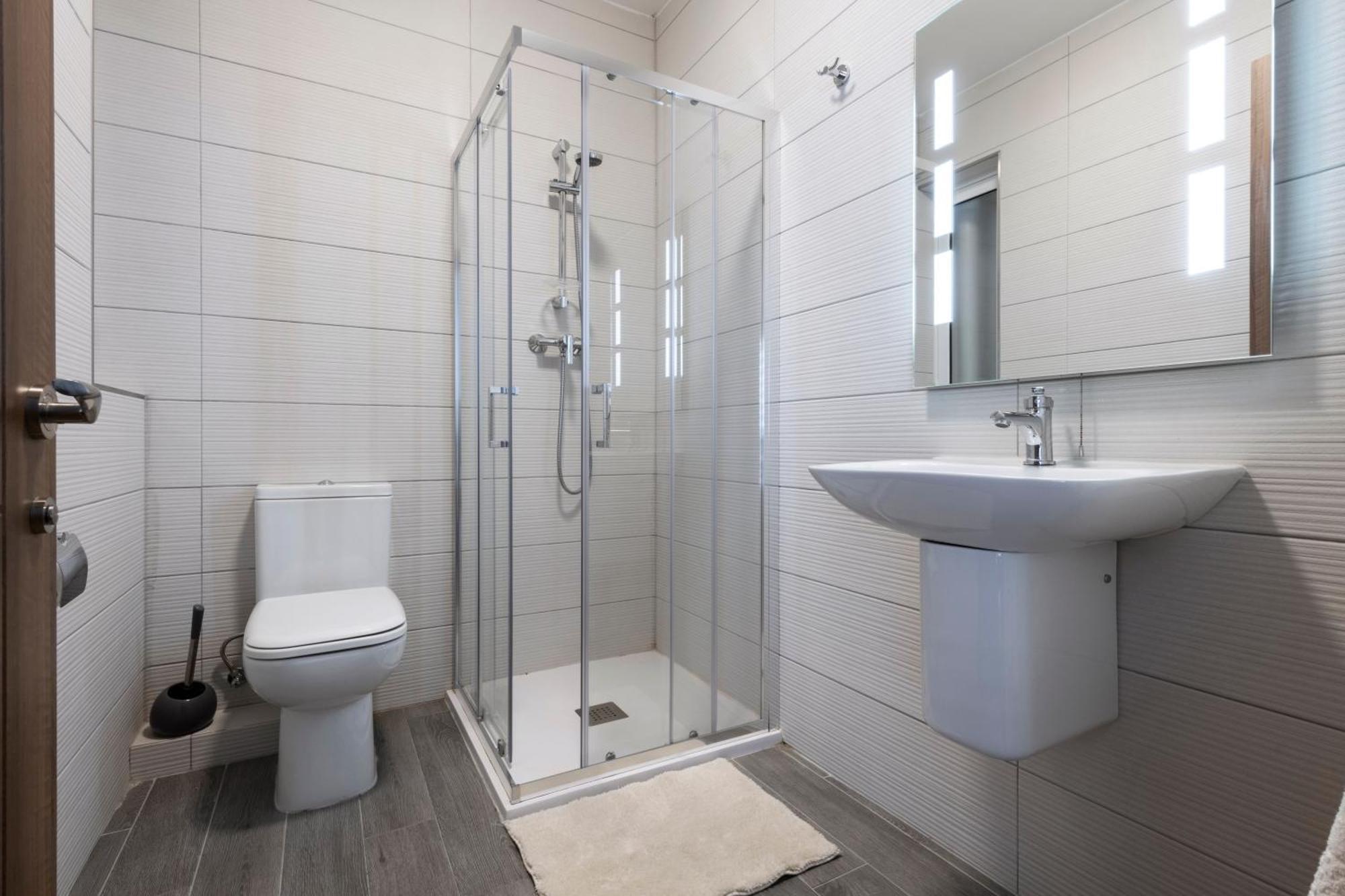 StayMela Apartments - Kappara Extérieur photo