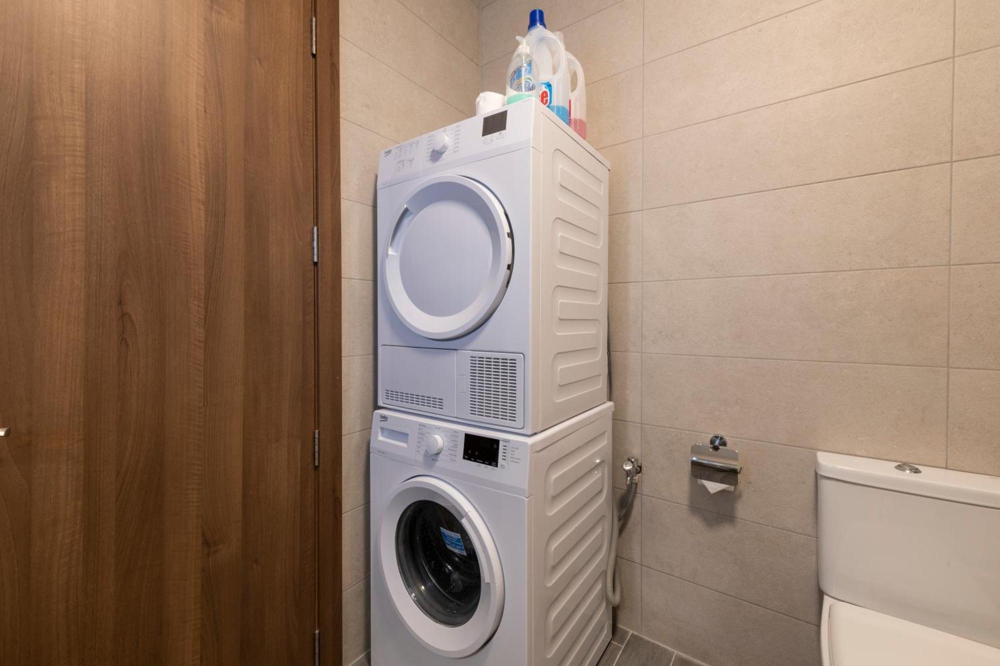 StayMela Apartments - Kappara Extérieur photo